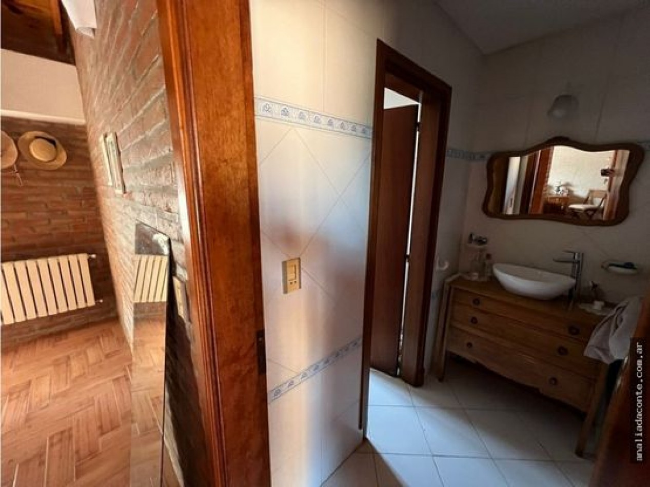 Gran chalet 4 amb. Aragon 5800. Gran parque. Toma valores