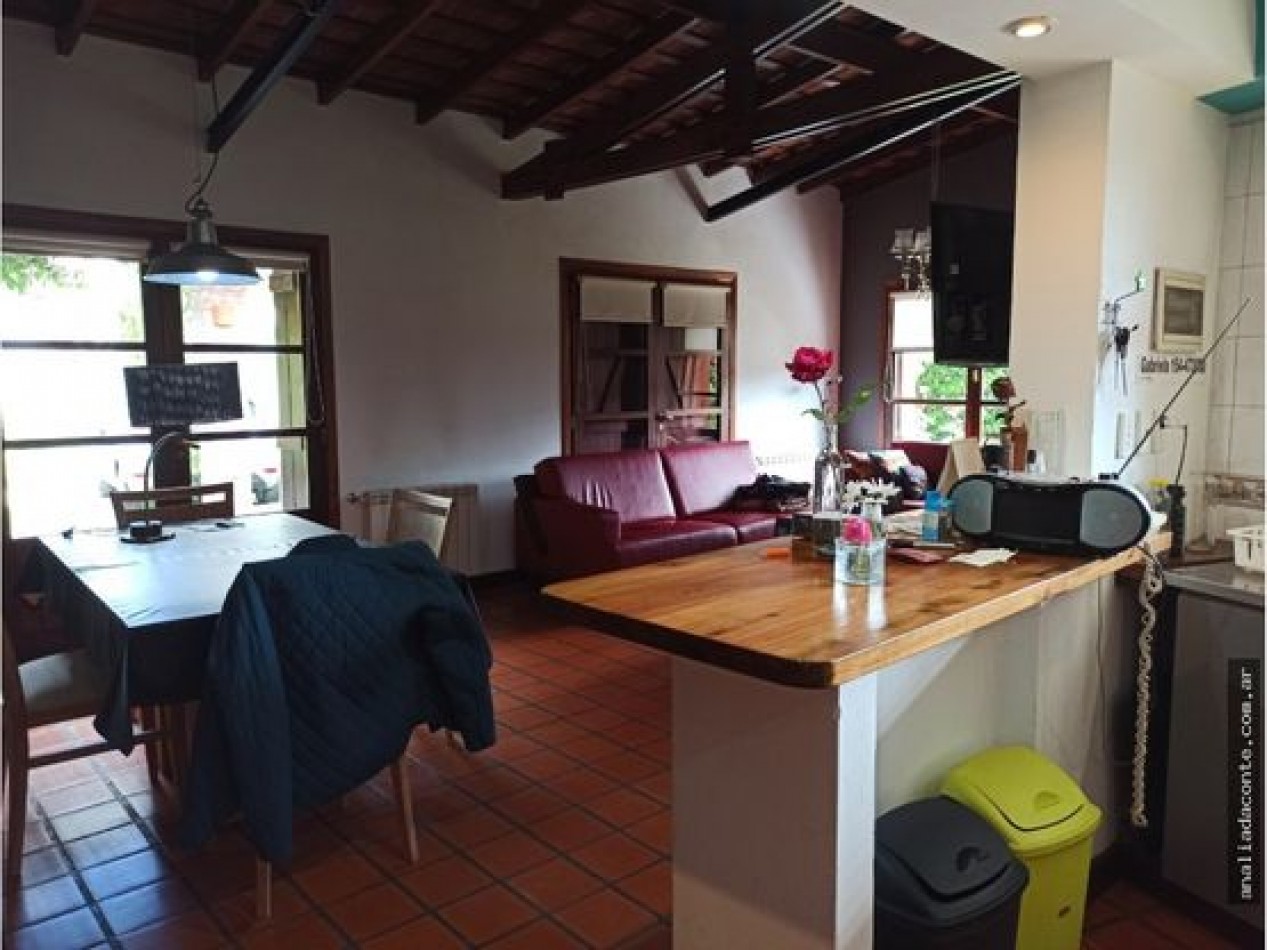 Espectacular chalet sobre 2 lotes Caisamar