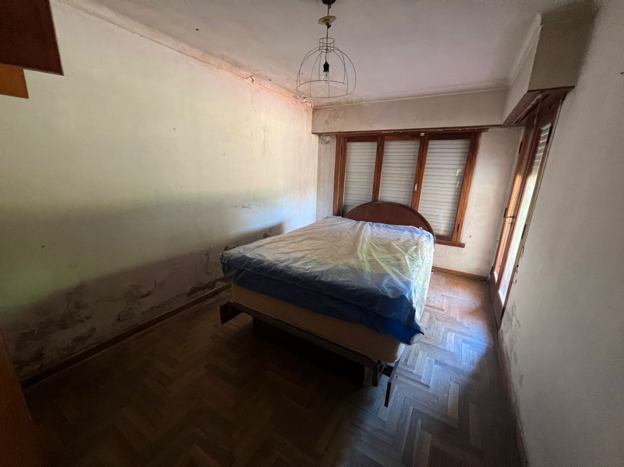 CHALET 4 AMBIENTES SAN JERONIMO