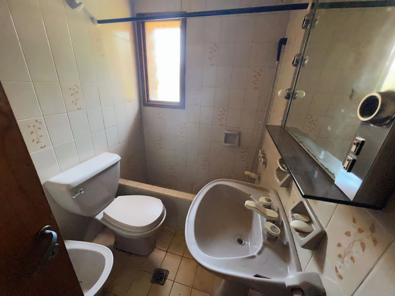 CHALET 4 AMBIENTES SAN JERONIMO