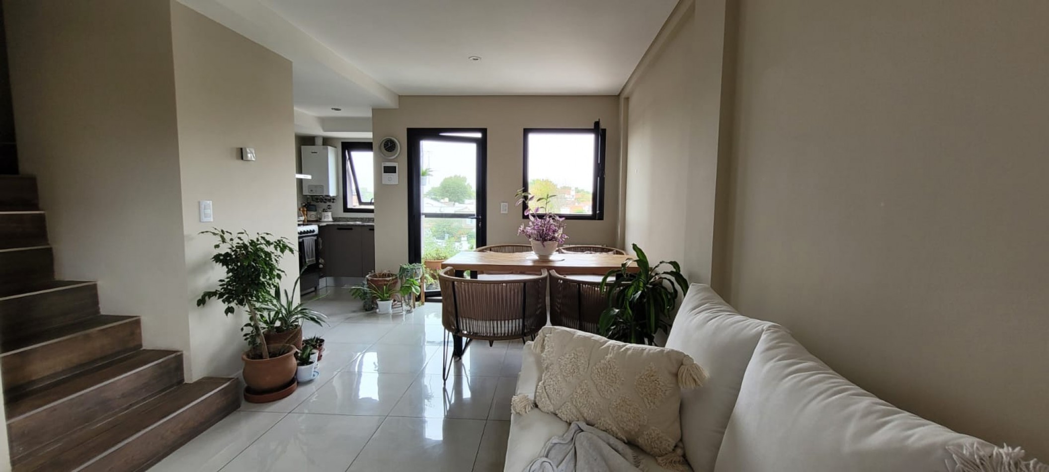 IMPECABLE DEPARTAMENTO 3 AMBIENTES MODERNO