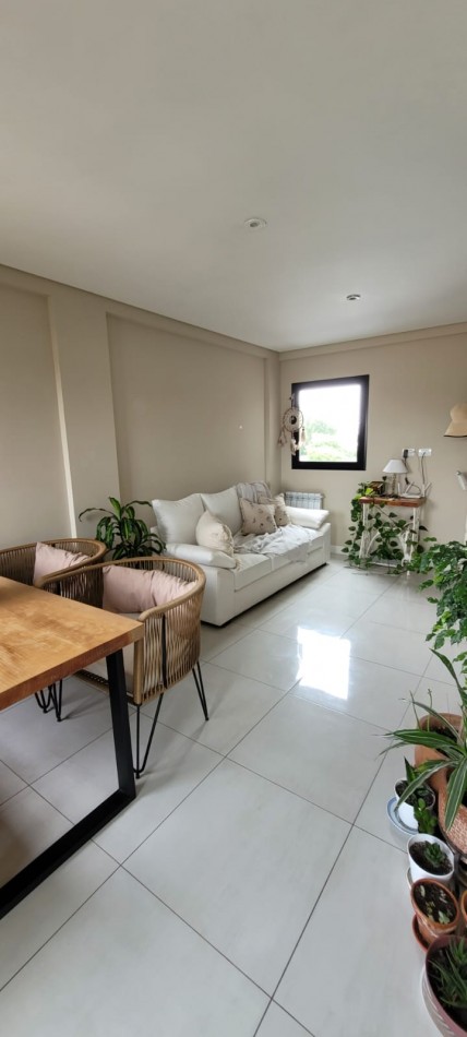 IMPECABLE DEPARTAMENTO 3 AMBIENTES MODERNO