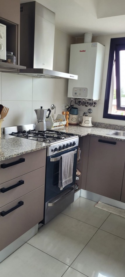 IMPECABLE DEPARTAMENTO 3 AMBIENTES MODERNO