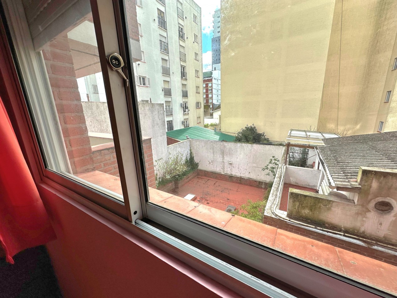 LA PERLA Precioso Dpto. 2 Amb. CON BALCON EN L