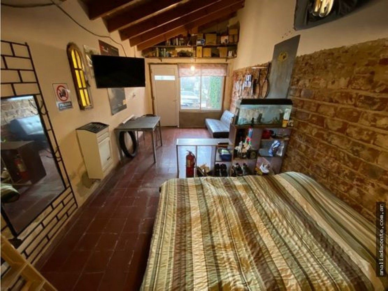 Casa 4 amb 2 baños garage jardin a pasos de Av Constitucion