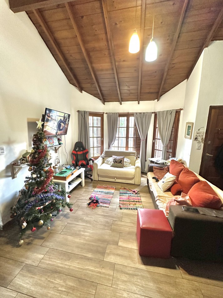 Chalet 4 amb con parque en Los Pinares