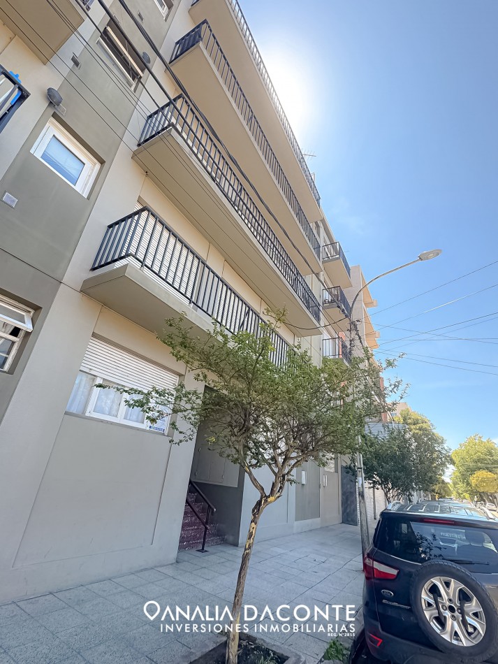 Depto 3 amb reciclado con cochera en Chauvin