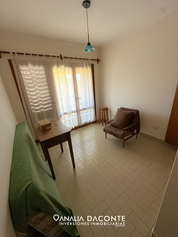 Gran chalet 7 amb sobre dos lotes en Parque Luro