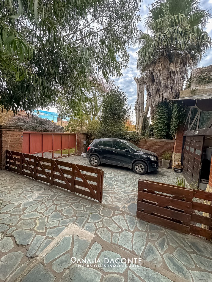 Chalet 4 amb en San Jeronimo con parque y piscina