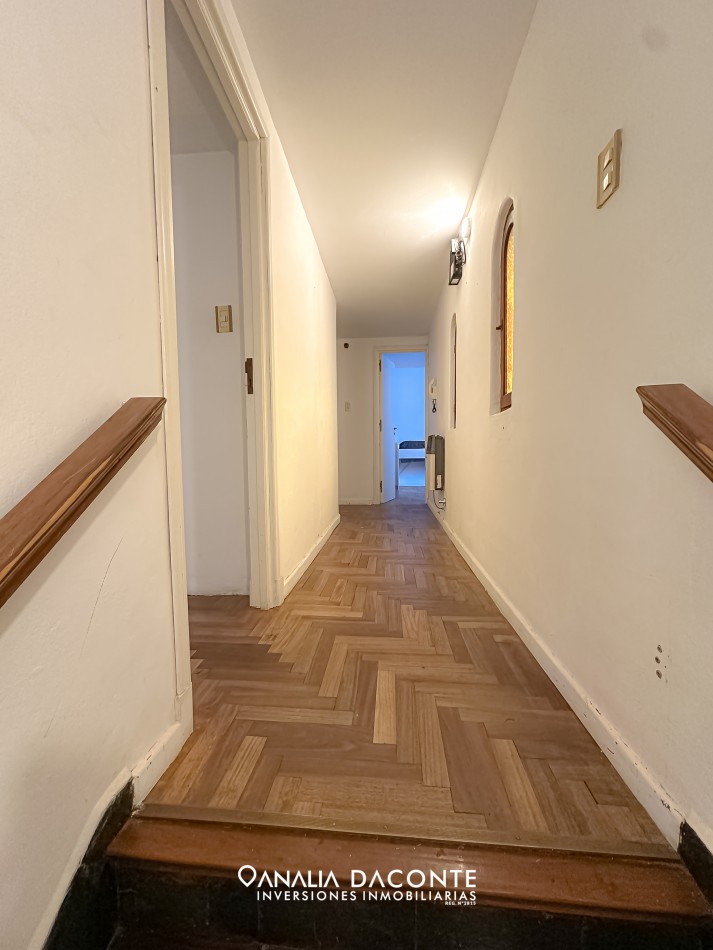 Gran chalet en esquina 4 amb en San Jeronimo