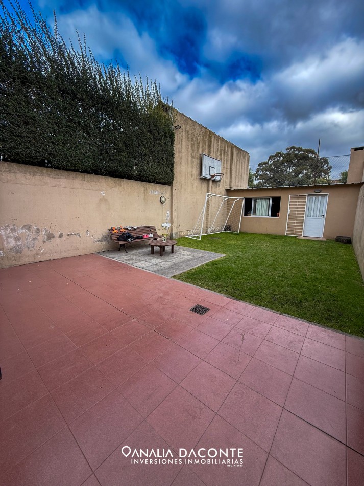 Precioso Duplex 3 amb con quincho y jardin. En lo mejor de San Jeronimo