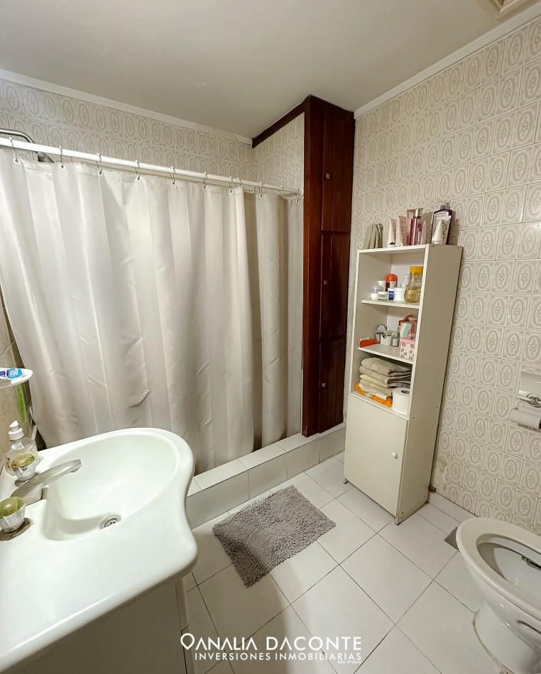 RESERVADO!!!Chalet 3 amb con depto 2 amb en San Jeronimo