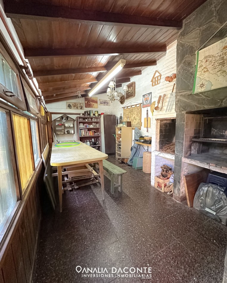 RESERVADO!!!Chalet 3 amb con depto 2 amb en San Jeronimo