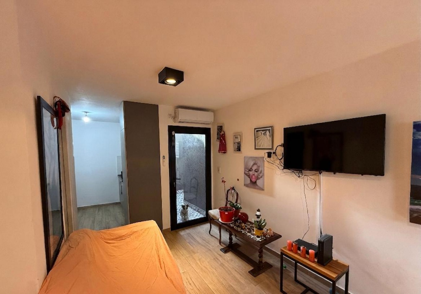 Moderno ph 2 amb pb a la calle con patio!