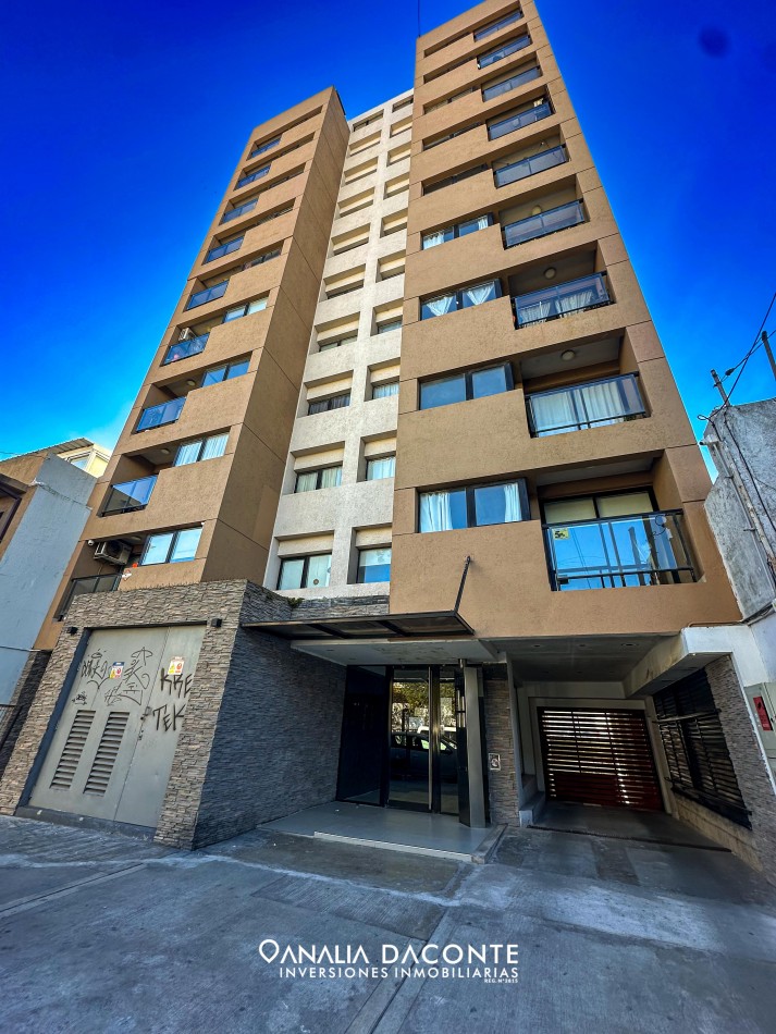 RESERVADO! Monoambiente en edificio moderno con cochera