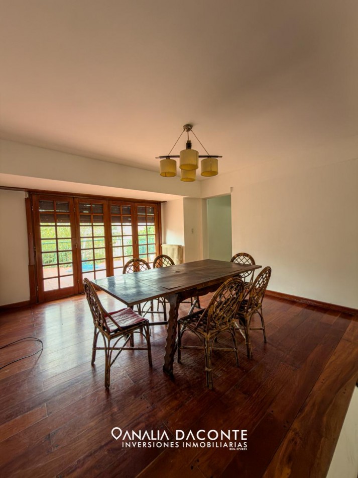 Gran chalet 7 amb a reciclar! en Caisamar con parque y quincho