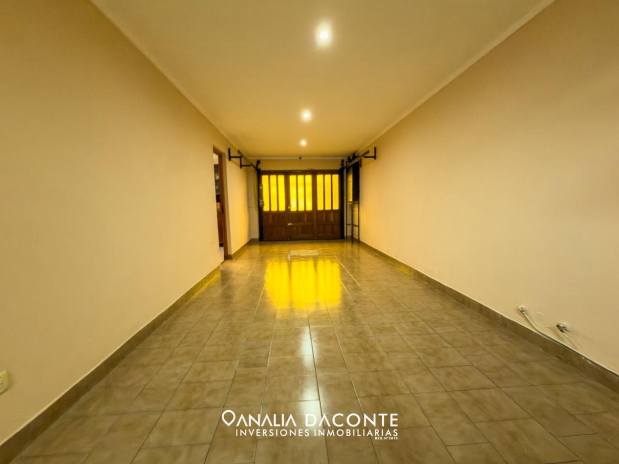 Chalet 3 amb con garage, gran quincho y jardin. San Geronimo