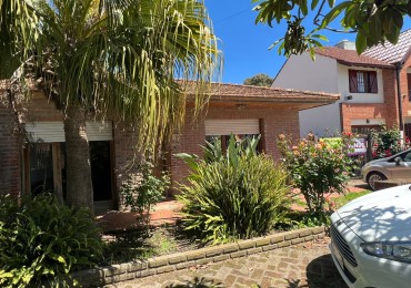 CHALET 4 AMBIENTES SAN JERONIMO