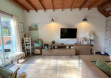 Duplex 3 amb con parque y piscina en Los Tilos